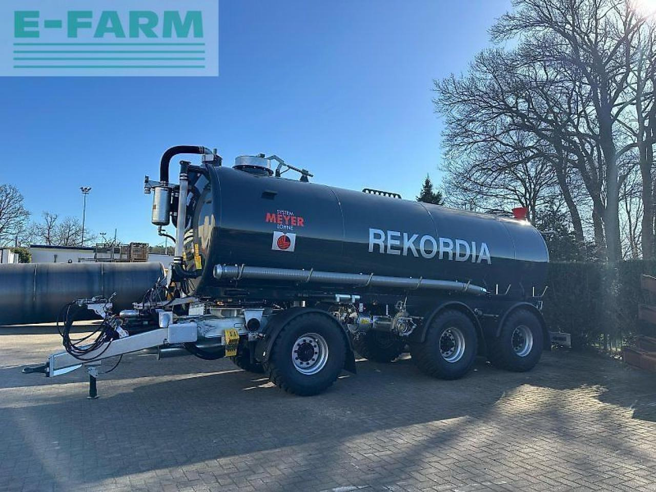 Meyer-Lohne rekordia cargo 25000l vakuum zubringer - Technika pro aplikaci hnoja: obrázok 2 Meyer-Lohne rekordia cargo 25000l vakuum zubringer - Technika pro aplikaci hnoja: obrázok 2