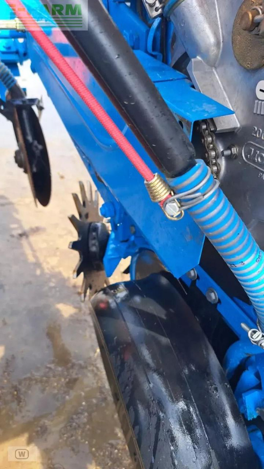 Monosem ng plus 4 - Přesný sejací stroj: obrázok 3 Monosem ng plus 4 - Přesný sejací stroj: obrázok 3