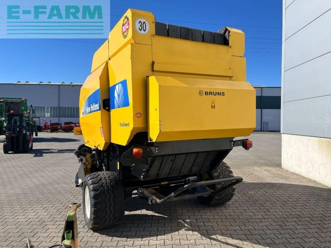 New Holland br 7070 rotorschneidwerk - Lis na hranaté balíky: obrázok 3 New Holland br 7070 rotorschneidwerk - Lis na hranaté balíky: obrázok 3