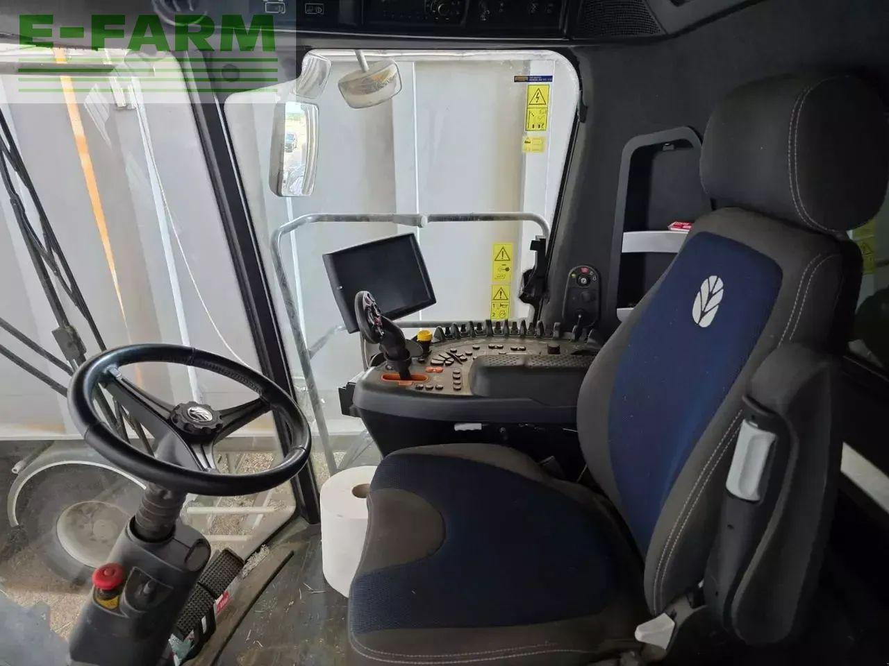 New Holland cx 8.90 - Obilný kombajn: obrázok 3 New Holland cx 8.90 - Obilný kombajn: obrázok 3