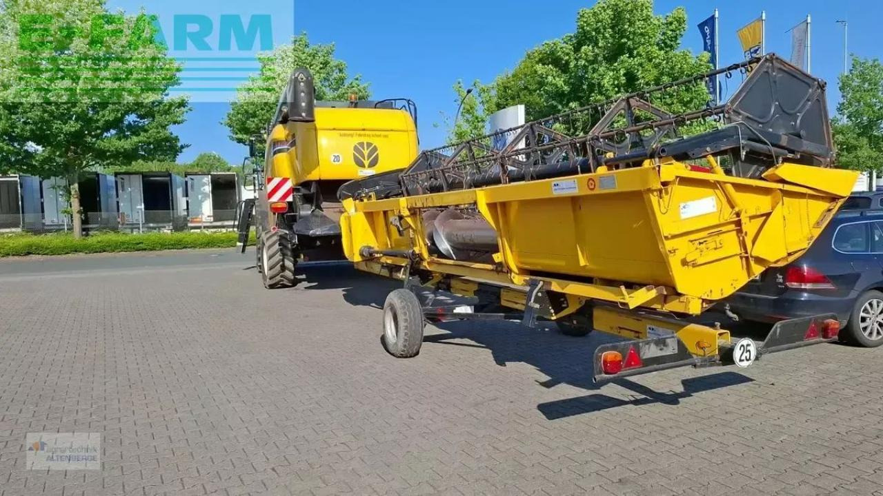 New Holland cx 840 - Obilný kombajn: obrázok 5 New Holland cx 840 - Obilný kombajn: obrázok 5