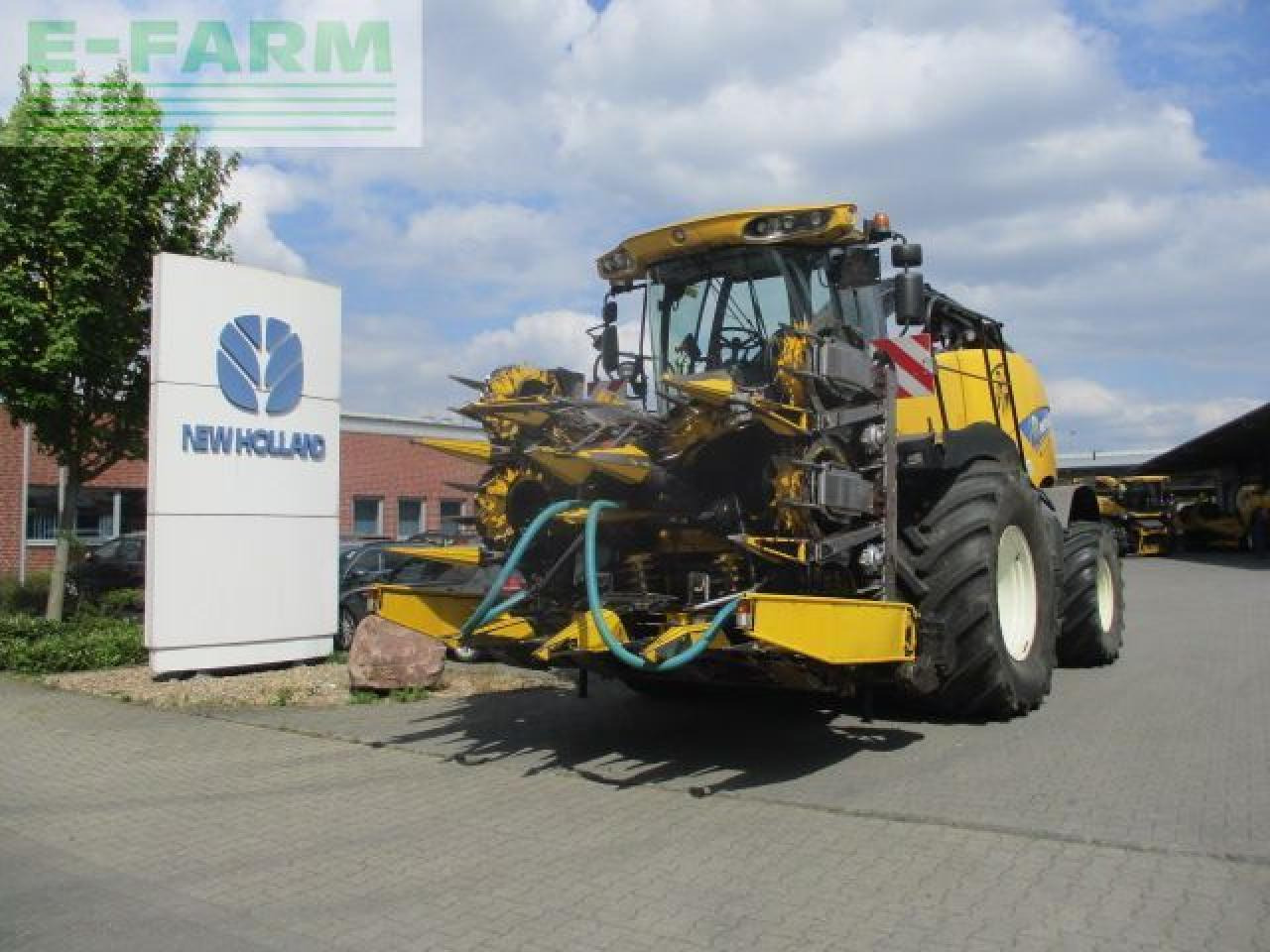 New Holland fr 700 - Samohybná rezačka: obrázok 2 New Holland fr 700 - Samohybná rezačka: obrázok 2