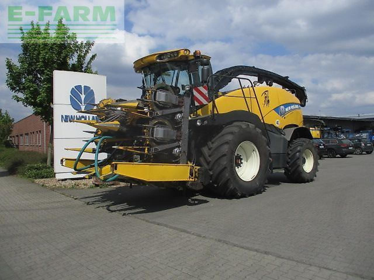 New Holland fr 700 - Samohybná rezačka: obrázok 1 New Holland fr 700 - Samohybná rezačka: obrázok 1