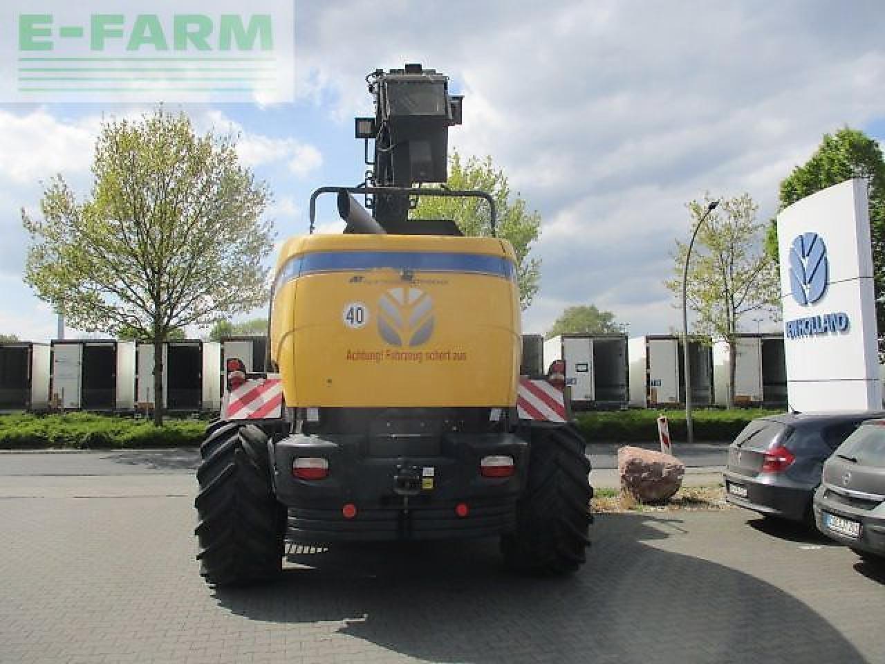 New Holland fr 700 - Samohybná rezačka: obrázok 5 New Holland fr 700 - Samohybná rezačka: obrázok 5