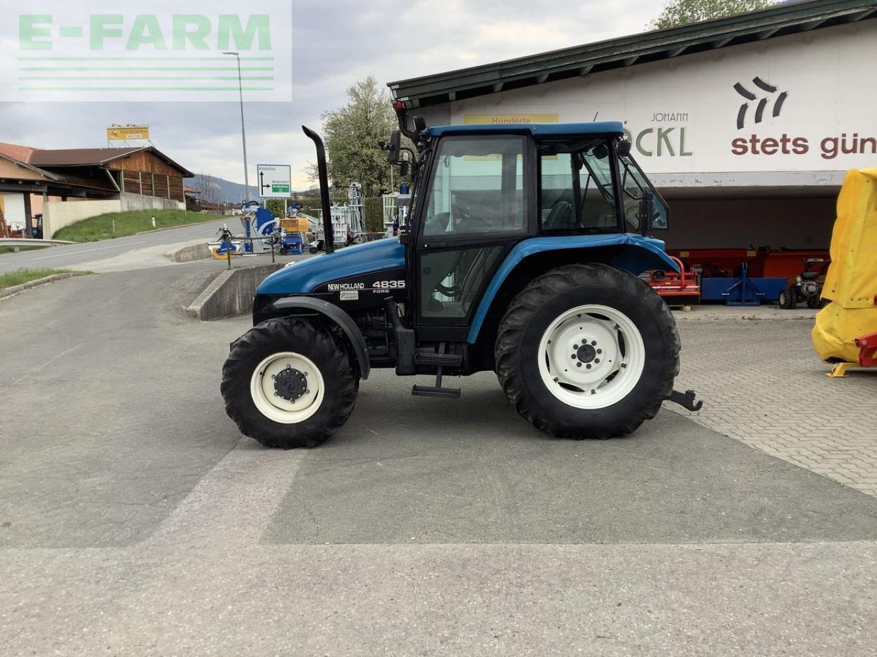 New Holland l 65 dt / 4835 de luxe - Traktor: obrázok 3 New Holland l 65 dt / 4835 de luxe - Traktor: obrázok 3