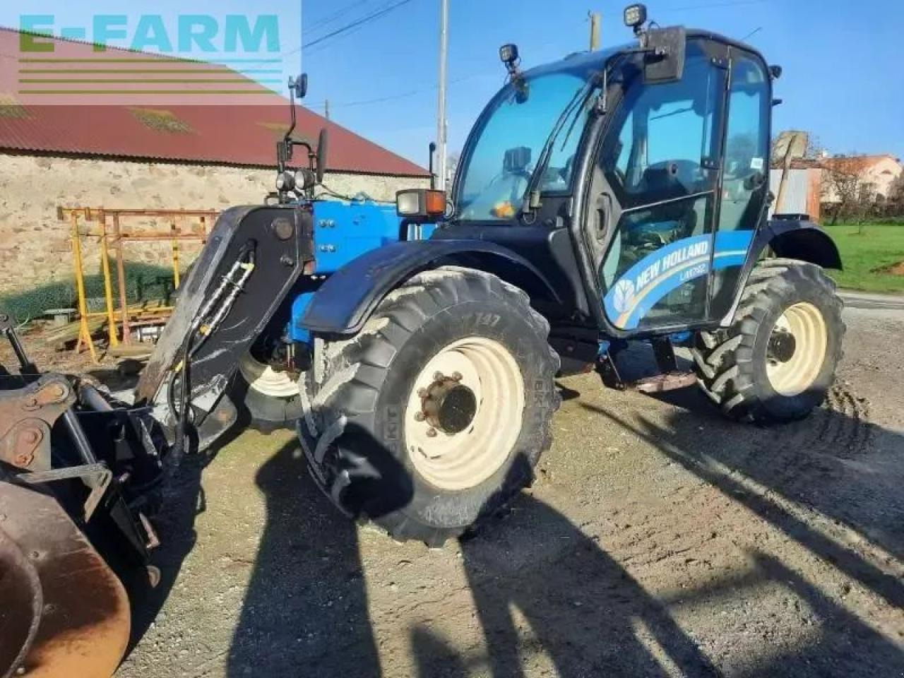 New Holland lm7-42 - Teleskopický nakladač: obrázok 1 New Holland lm7-42 - Teleskopický nakladač: obrázok 1