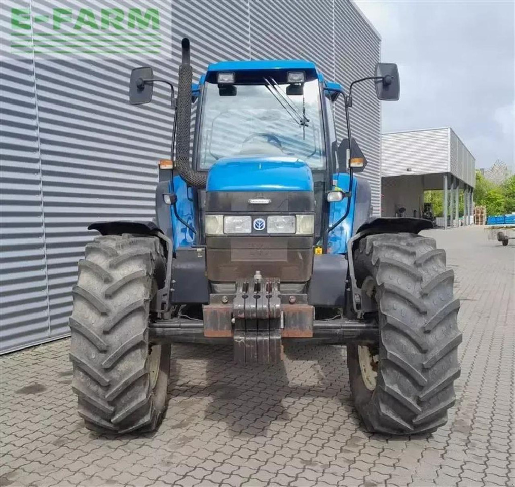 New Holland m115 i 8360 forklædning - Traktor: obrázok 2 New Holland m115 i 8360 forklædning - Traktor: obrázok 2