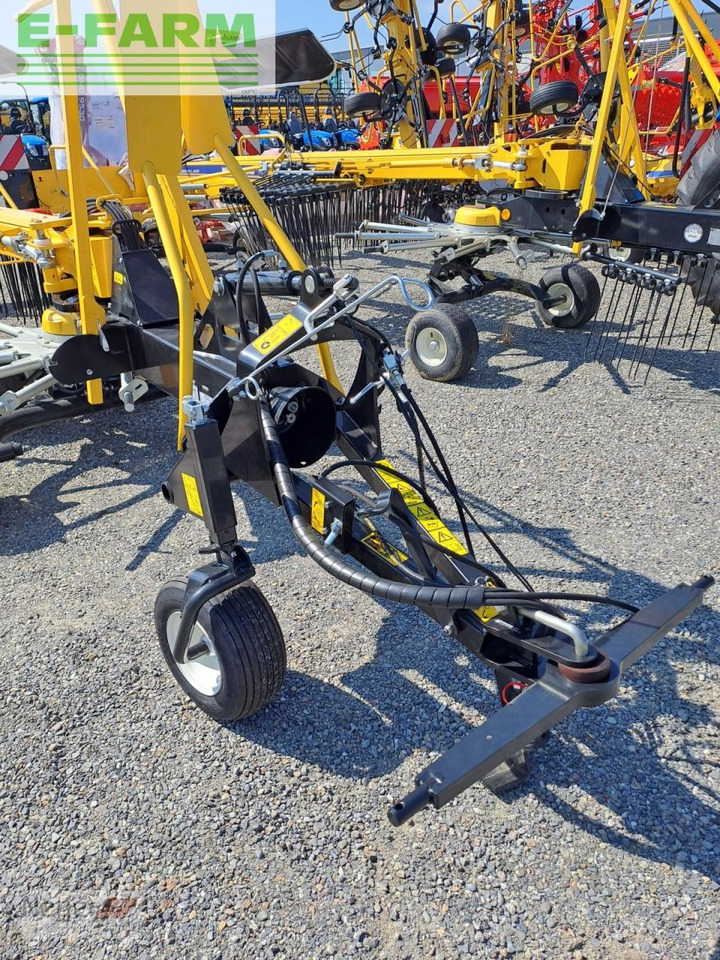 New Holland prorotor l640 t + autosteer - Obracač sena: obrázok 2 New Holland prorotor l640 t + autosteer - Obracač sena: obrázok 2