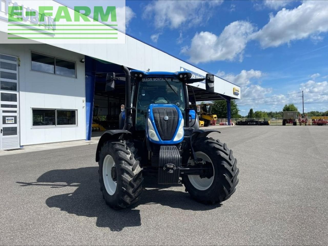 New Holland t 6.155 - Traktor: obrázok 2 New Holland t 6.155 - Traktor: obrázok 2