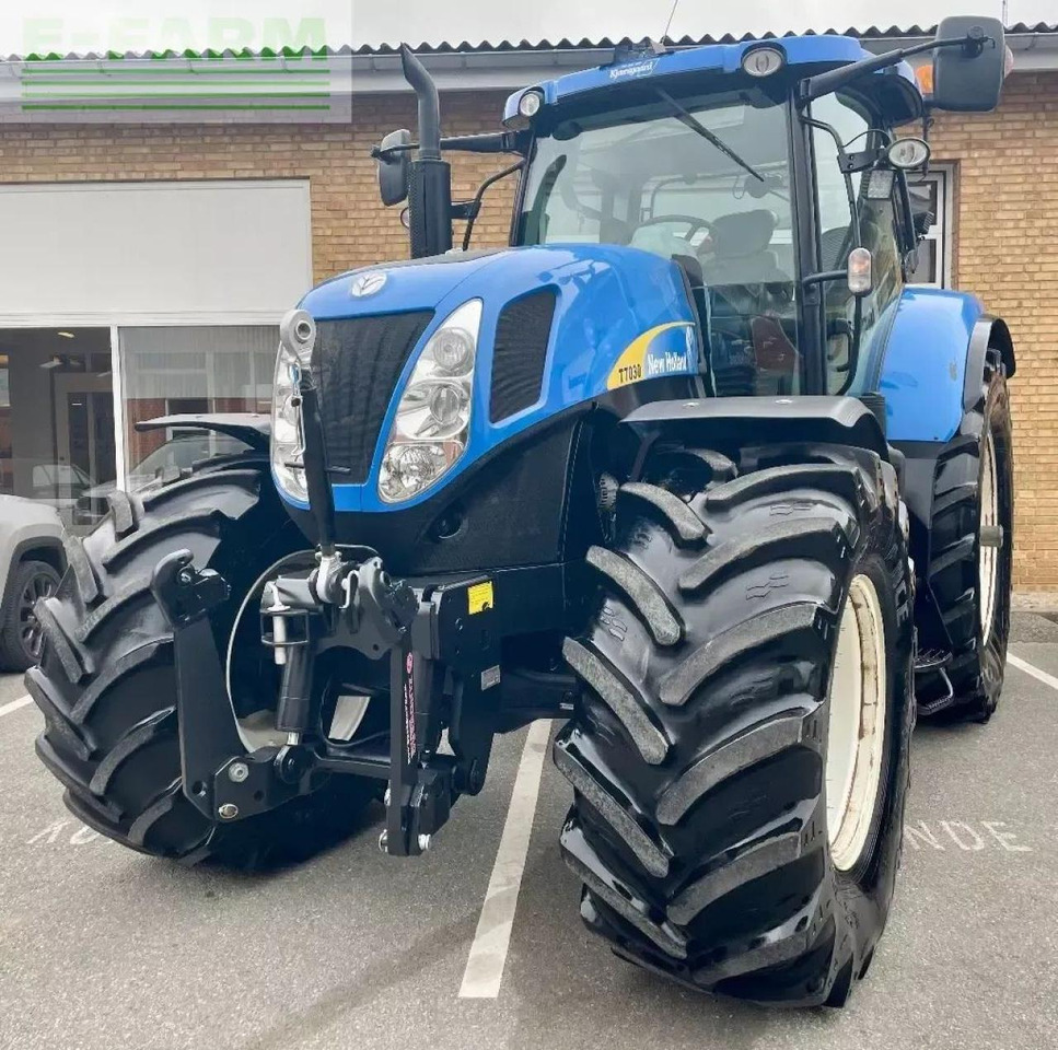 New Holland t 7030 - Traktor: obrázok 3 New Holland t 7030 - Traktor: obrázok 3