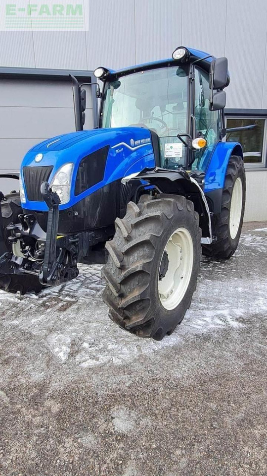 New Holland t5.100s - Traktor: obrázok 5 New Holland t5.100s - Traktor: obrázok 5