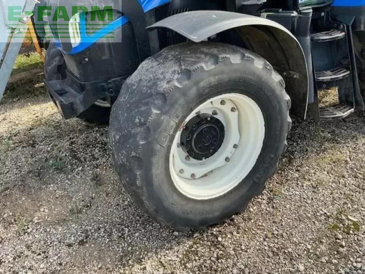 New Holland t5.105 - Traktor: obrázok 4 New Holland t5.105 - Traktor: obrázok 4