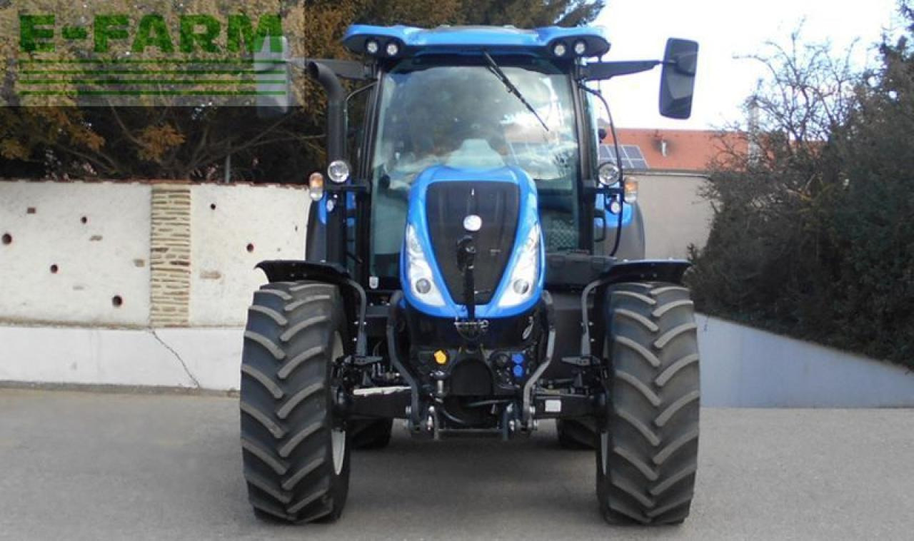 New Holland t5.110 dynamic command (stage v) - Traktor: obrázok 2 New Holland t5.110 dynamic command (stage v) - Traktor: obrázok 2