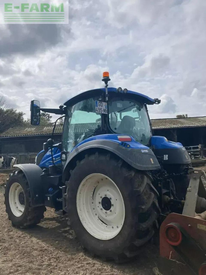 New Holland t5.120 dynamic command - Traktor: obrázok 2 New Holland t5.120 dynamic command - Traktor: obrázok 2