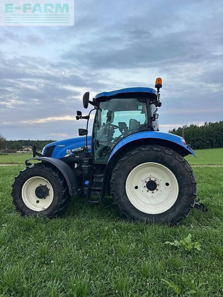 New Holland t6.140 auto command - Traktor: obrázok 2 New Holland t6.140 auto command - Traktor: obrázok 2
