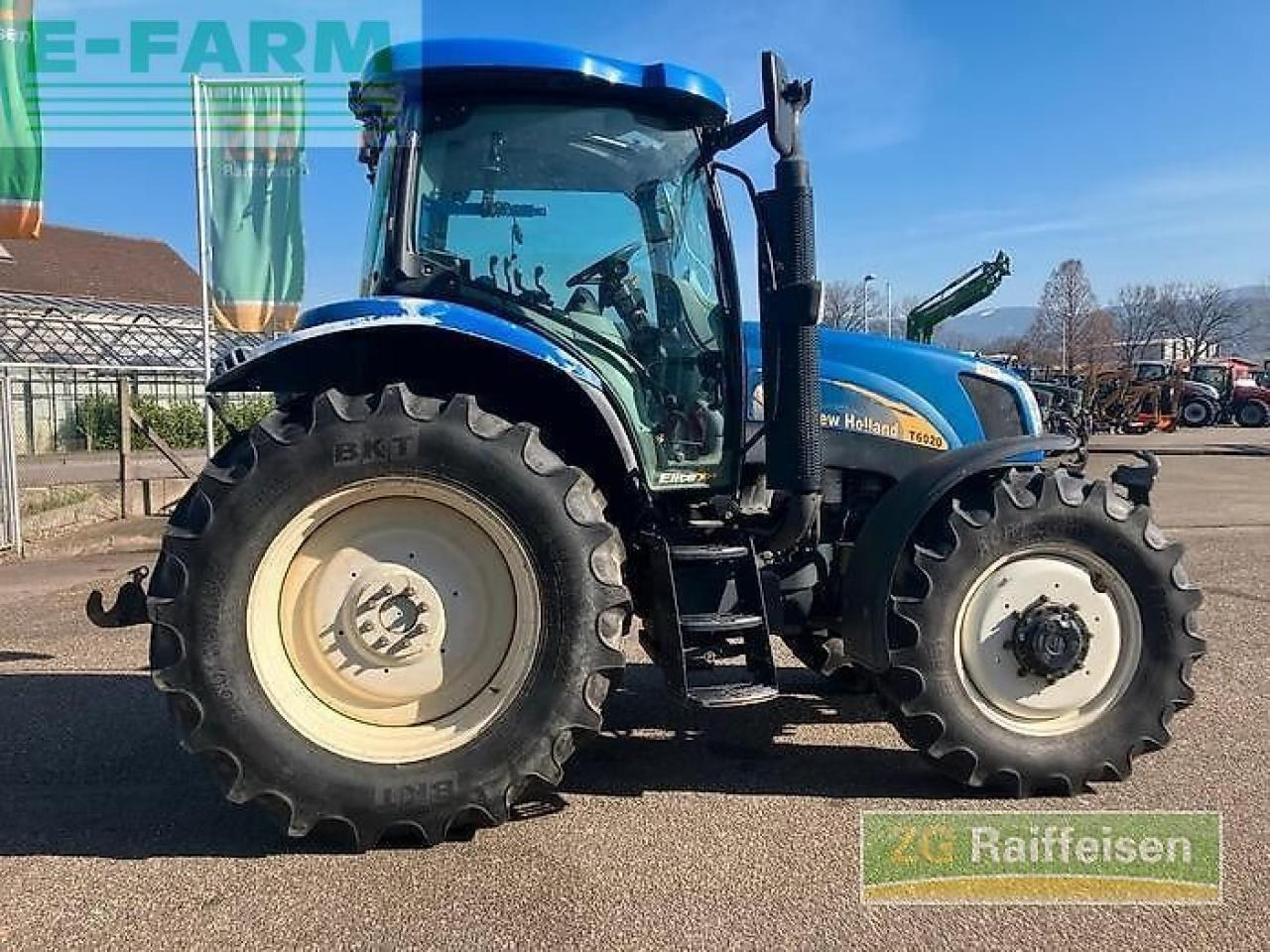 New Holland t6020 elite Elite - Traktor: obrázok 4 New Holland t6020 elite Elite - Traktor: obrázok 4