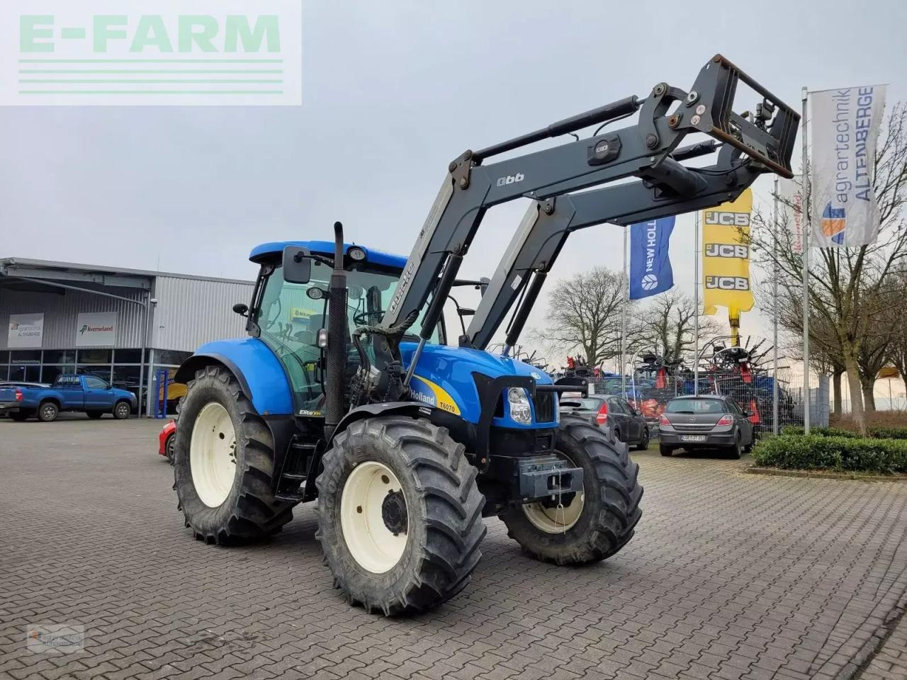 New Holland t6070 elite Elite - Traktor: obrázok 2 New Holland t6070 elite Elite - Traktor: obrázok 2