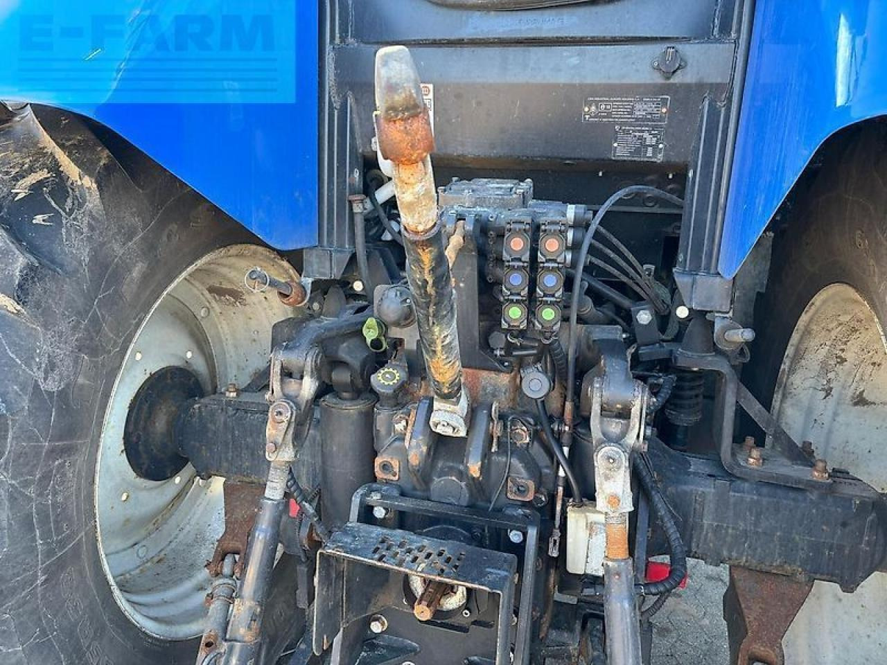 New Holland t7.175 - Traktor: obrázok 4 New Holland t7.175 - Traktor: obrázok 4