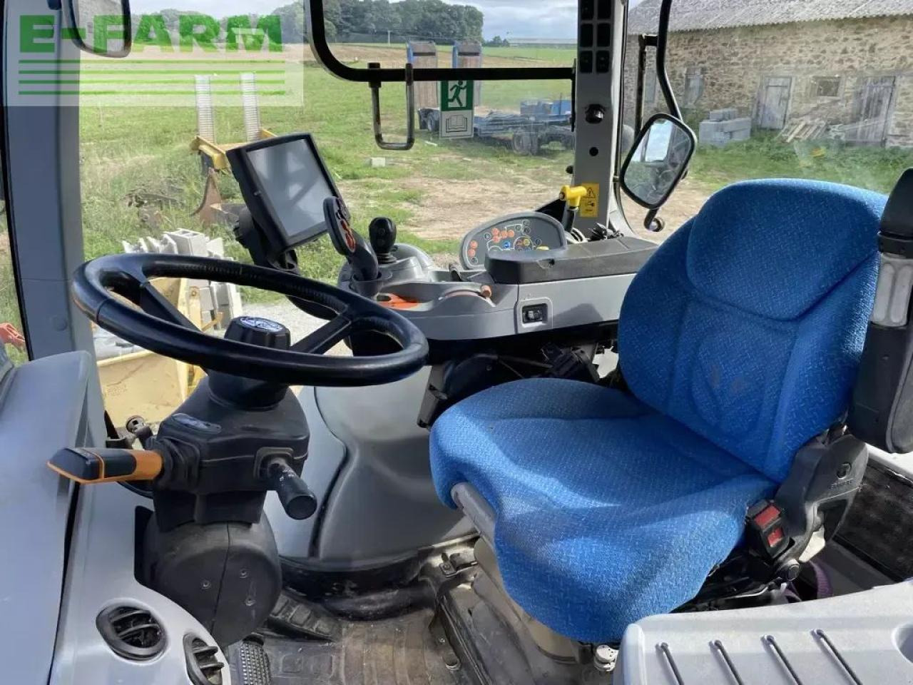 Traktor New Holland t7 200 autocommand: obrázok 8 Traktor New Holland t7 200 autocommand: obrázok 8