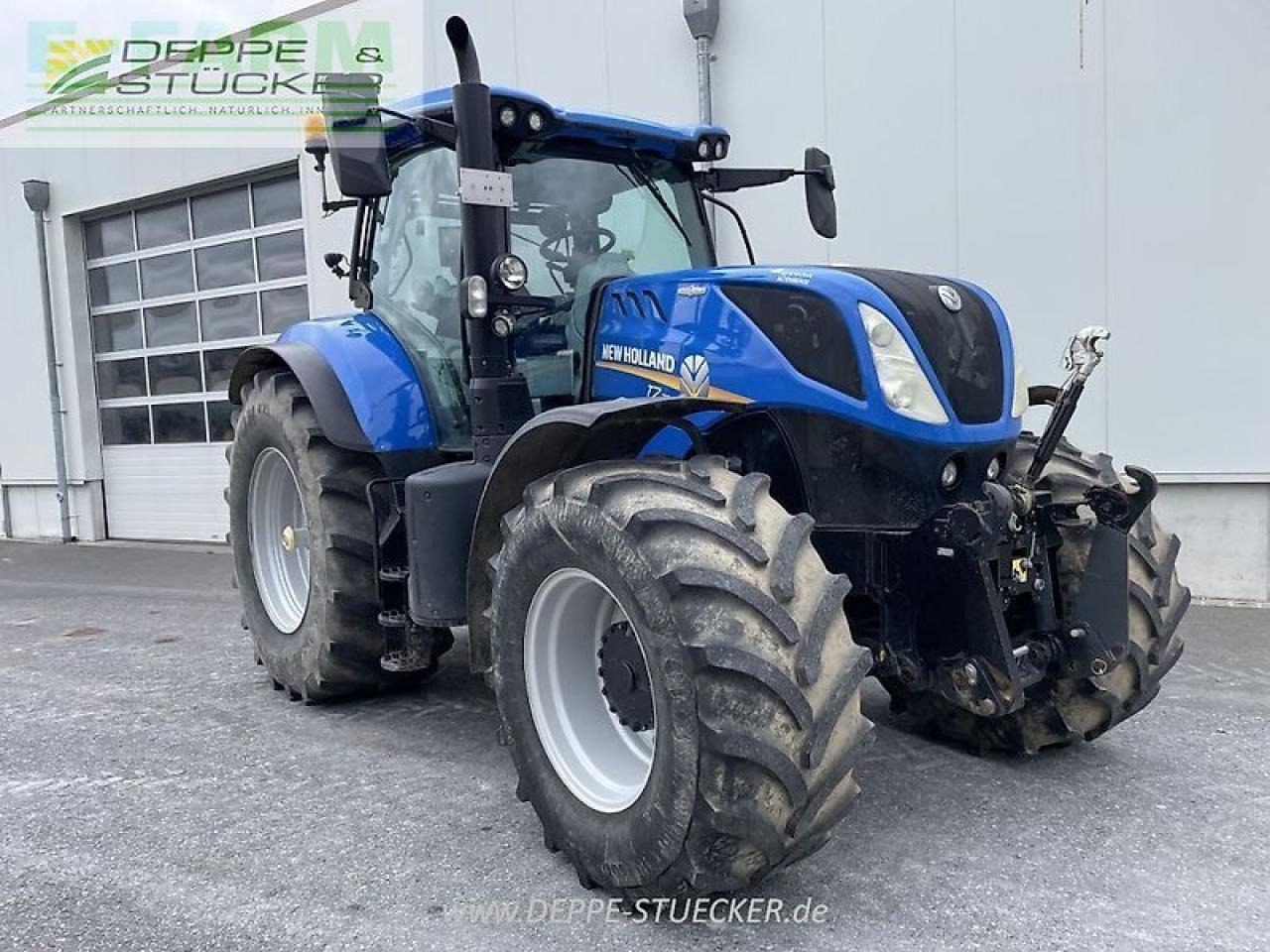 New Holland t7.230 - Traktor: obrázok 4 New Holland t7.230 - Traktor: obrázok 4