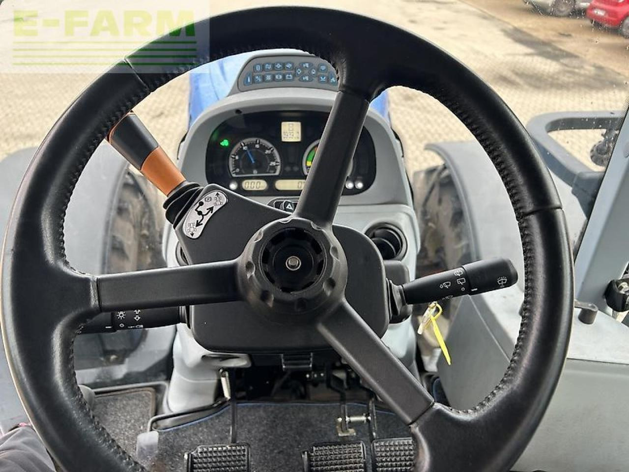 New Holland t7.230 - Traktor: obrázok 5 New Holland t7.230 - Traktor: obrázok 5