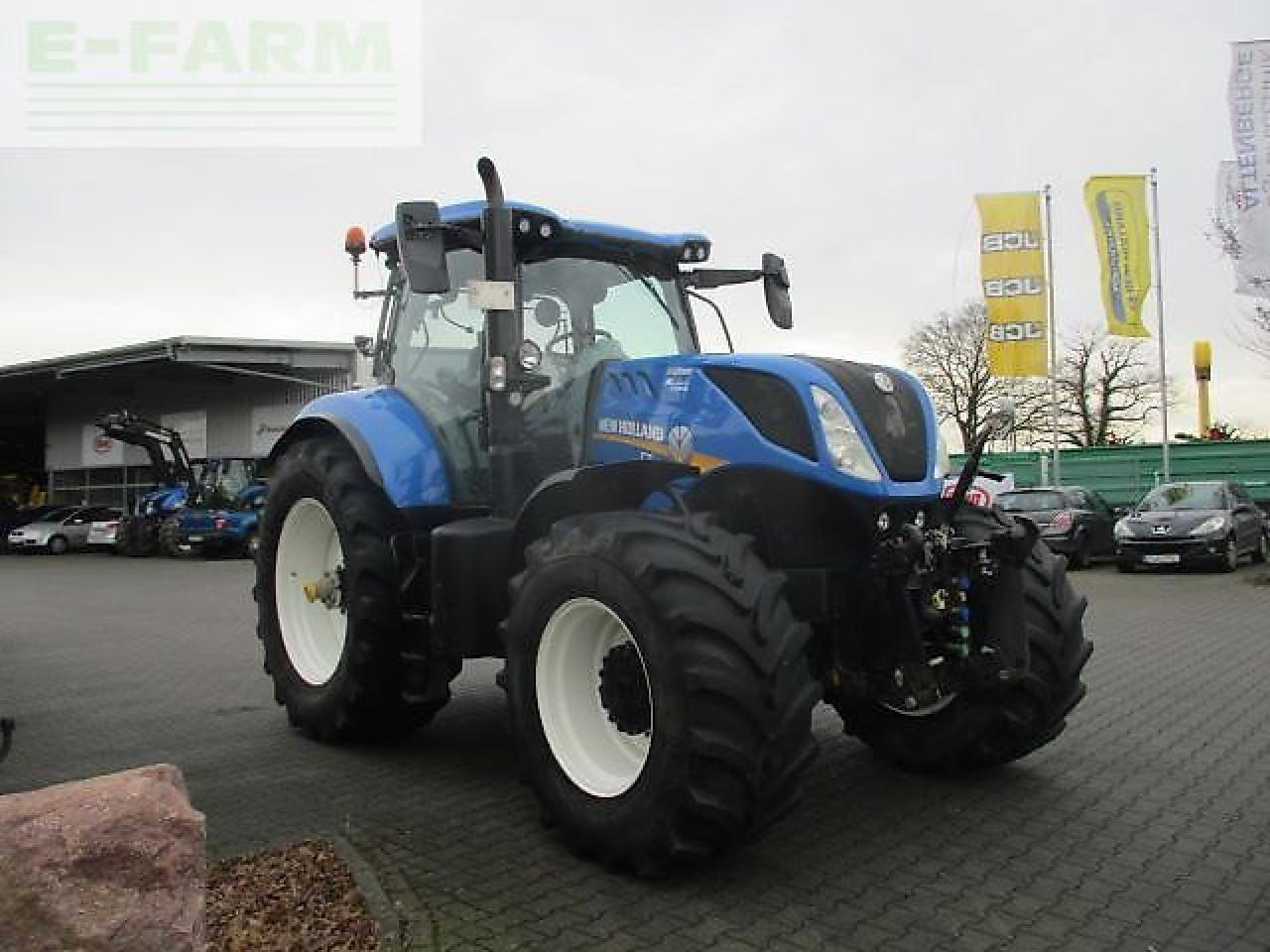 New Holland t7.230 ac - Traktor: obrázok 4 New Holland t7.230 ac - Traktor: obrázok 4