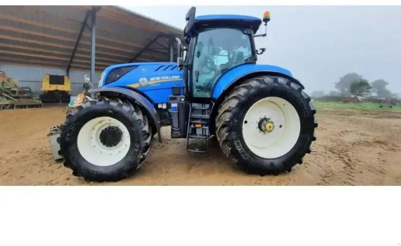 New Holland t7-230pc-sw - Traktor: obrázok 4 New Holland t7-230pc-sw - Traktor: obrázok 4