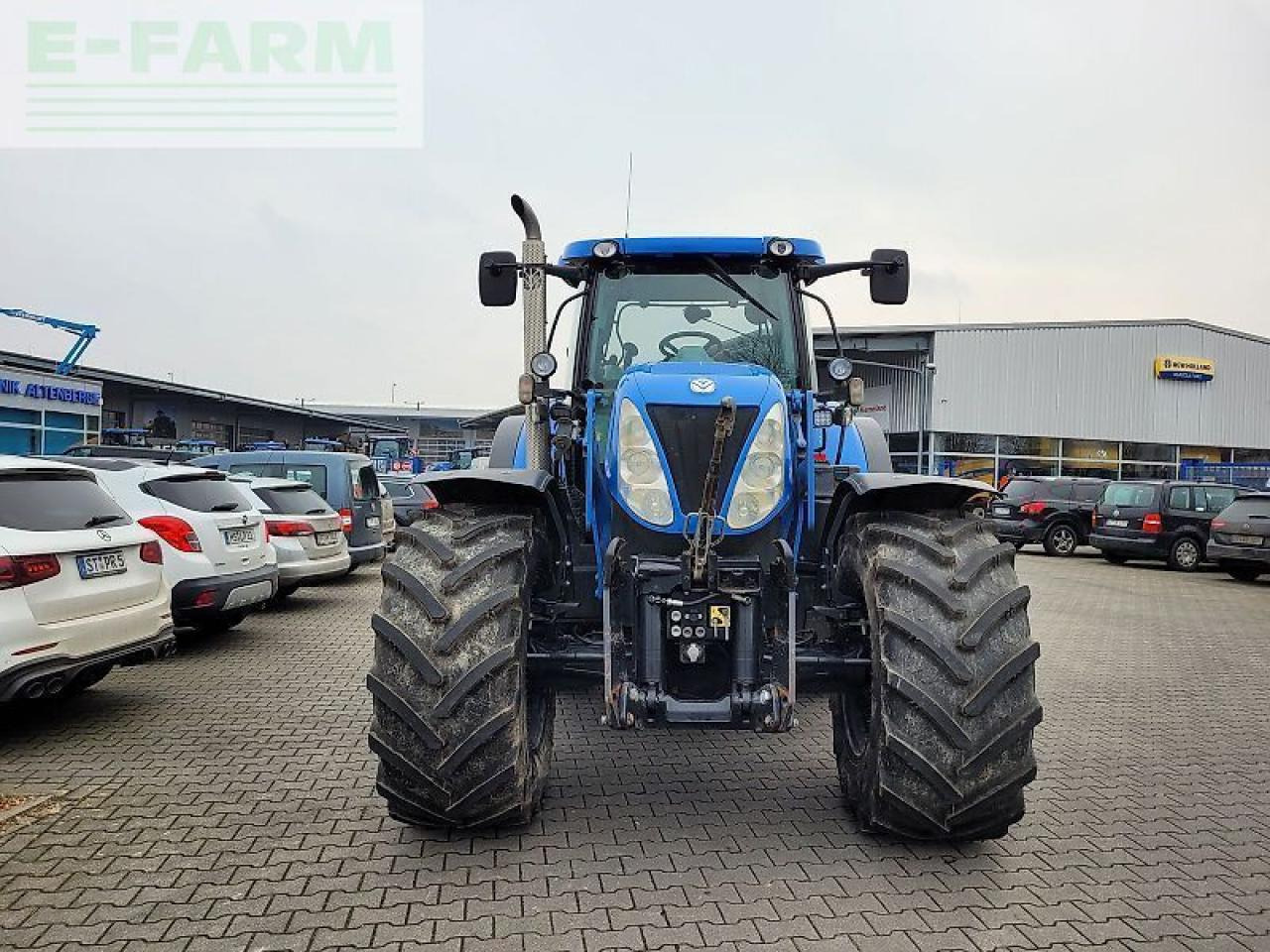 New Holland t7.250 ac - Traktor: obrázok 3 New Holland t7.250 ac - Traktor: obrázok 3