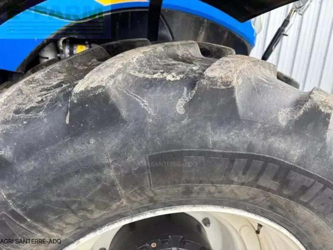 New Holland t7.270 ac - Traktor: obrázok 3 New Holland t7.270 ac - Traktor: obrázok 3