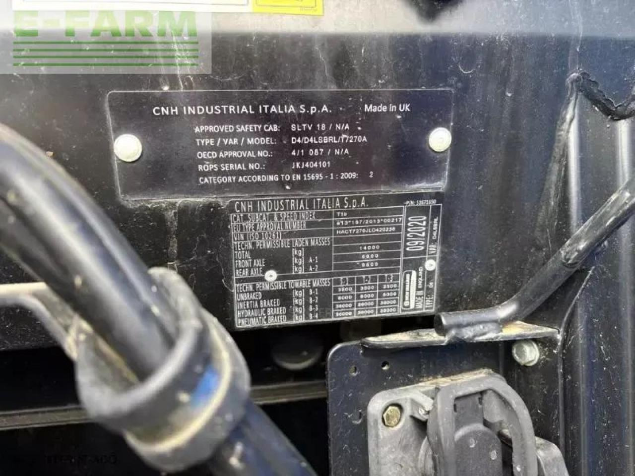 New Holland t7.270 ac - Traktor: obrázok 5 New Holland t7.270 ac - Traktor: obrázok 5