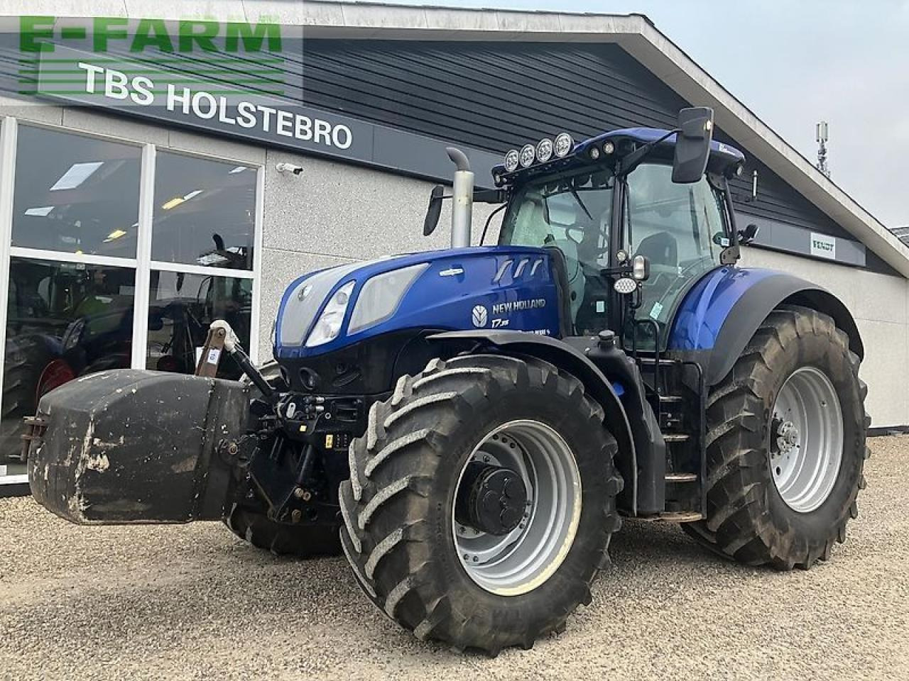 New Holland t7.315 ac - Traktor: obrázok 1 New Holland t7.315 ac - Traktor: obrázok 1