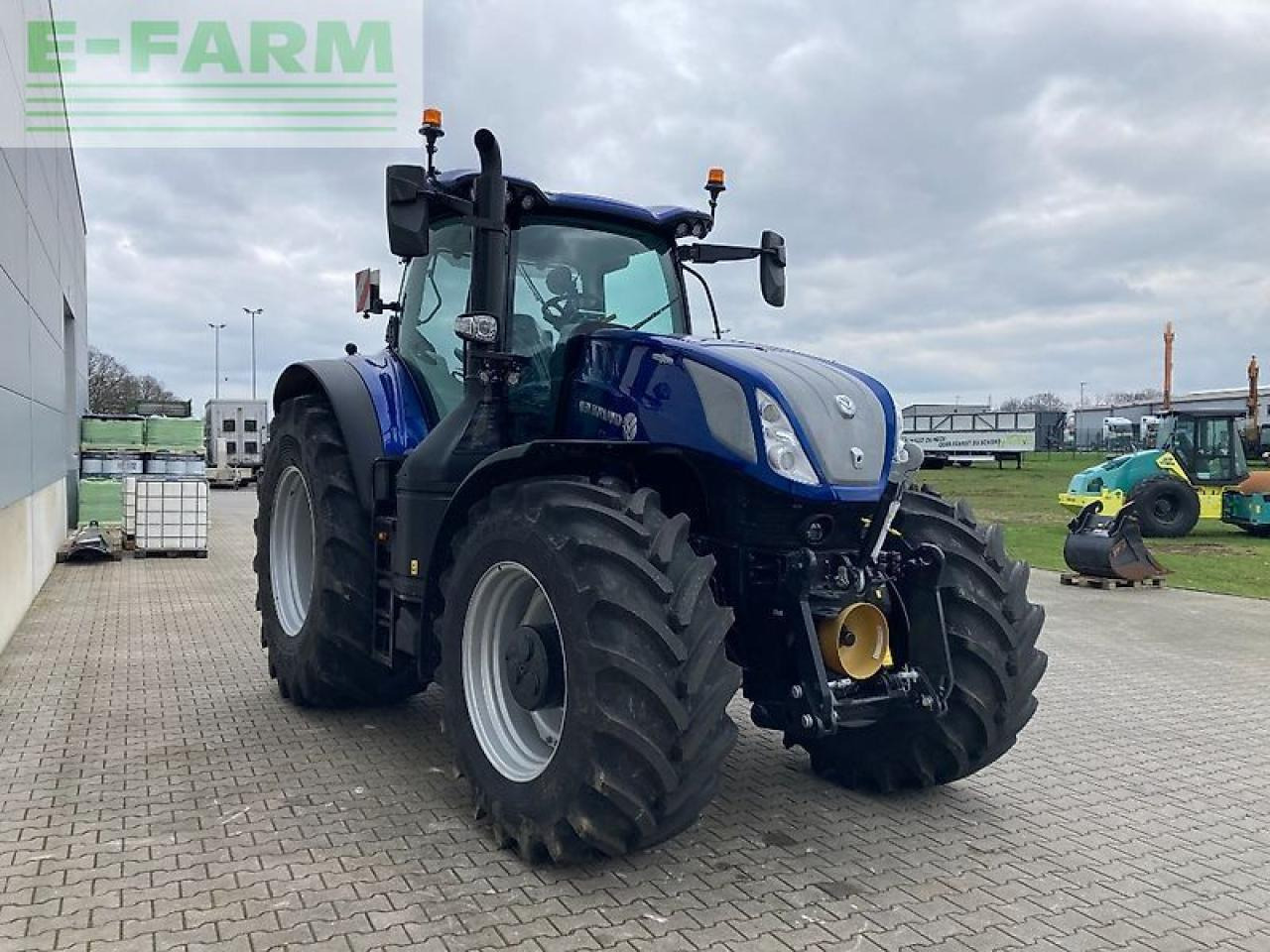 New Holland t7.315 hd autocommand new gen HD - Traktor: obrázok 4 New Holland t7.315 hd autocommand new gen HD - Traktor: obrázok 4