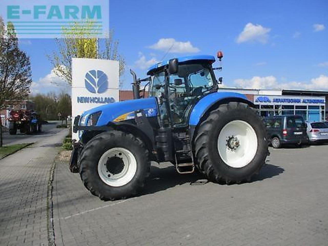 New Holland t7050 pc PC - Traktor: obrázok 1 New Holland t7050 pc PC - Traktor: obrázok 1