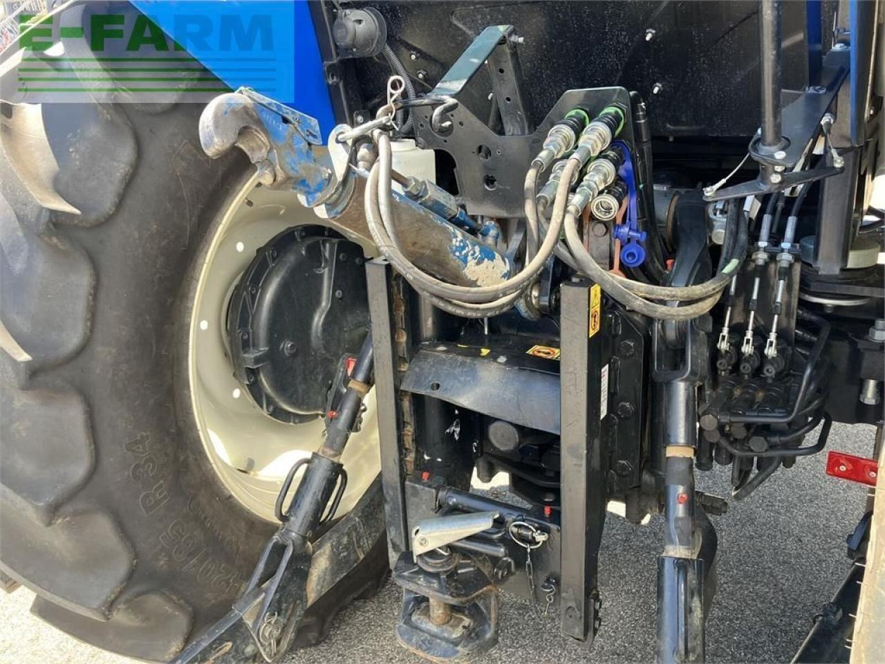 Traktor New Holland td5.85: obrázok 23