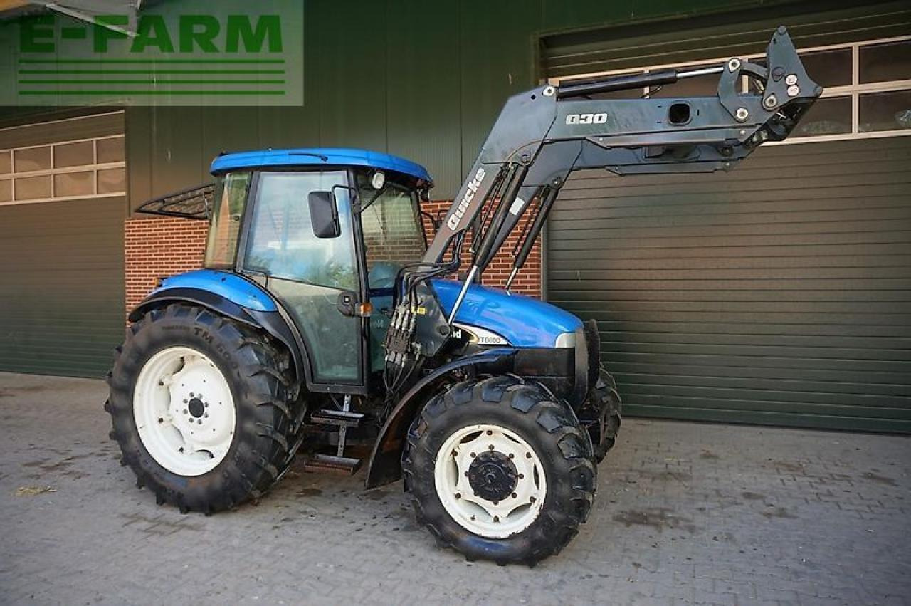 New Holland td80d mit quicke frontlader D - Traktor: obrázok 1 New Holland td80d mit quicke frontlader D - Traktor: obrázok 1