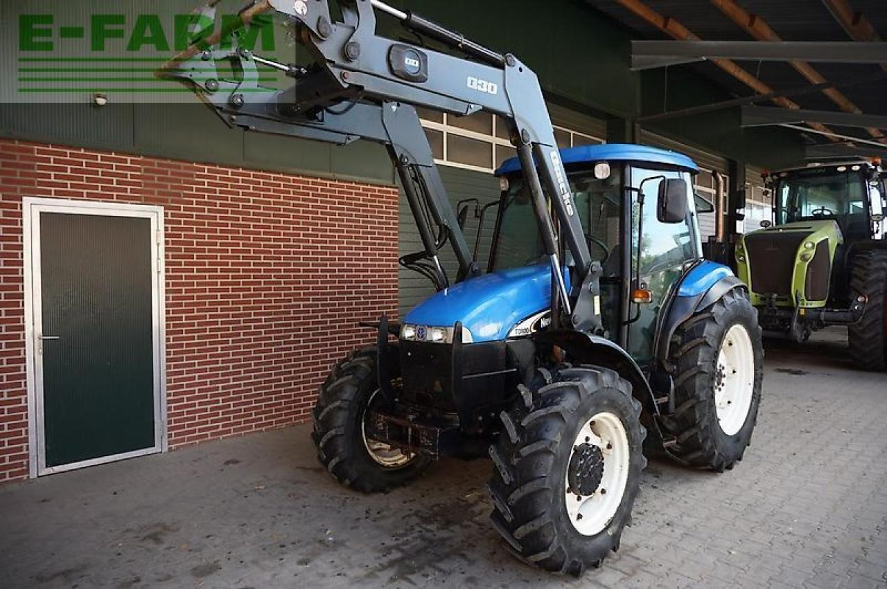 New Holland td80d mit quicke frontlader D - Traktor: obrázok 3 New Holland td80d mit quicke frontlader D - Traktor: obrázok 3