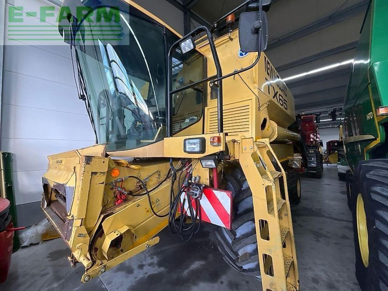 New Holland tx 65 - Obilný kombajn: obrázok 2 New Holland tx 65 - Obilný kombajn: obrázok 2