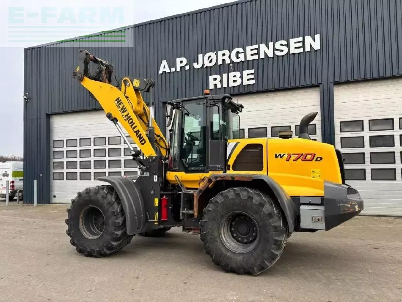 New Holland w 170 d lr - Mini rýpadlo: obrázok 4 New Holland w 170 d lr - Mini rýpadlo: obrázok 4