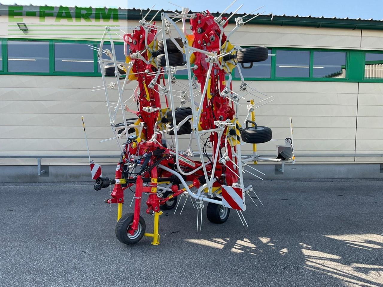 Pöttinger HIT V 11100 - Obracač sena: obrázok 1 Pöttinger HIT V 11100 - Obracač sena: obrázok 1