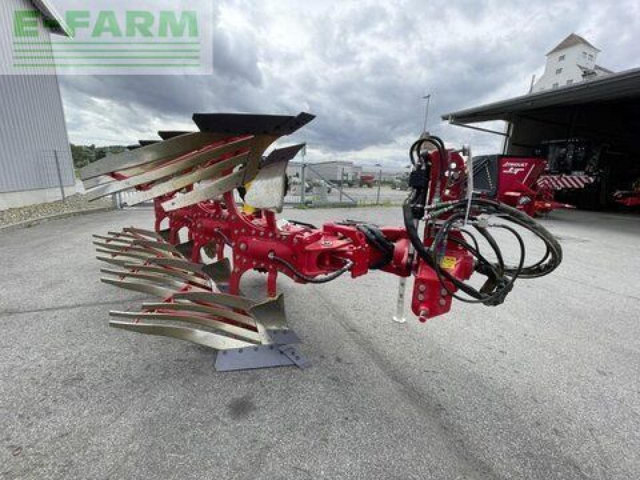 Pöttinger servo 3000 plus nova 4-scharig - Pluh: obrázok 5 Pöttinger servo 3000 plus nova 4-scharig - Pluh: obrázok 5