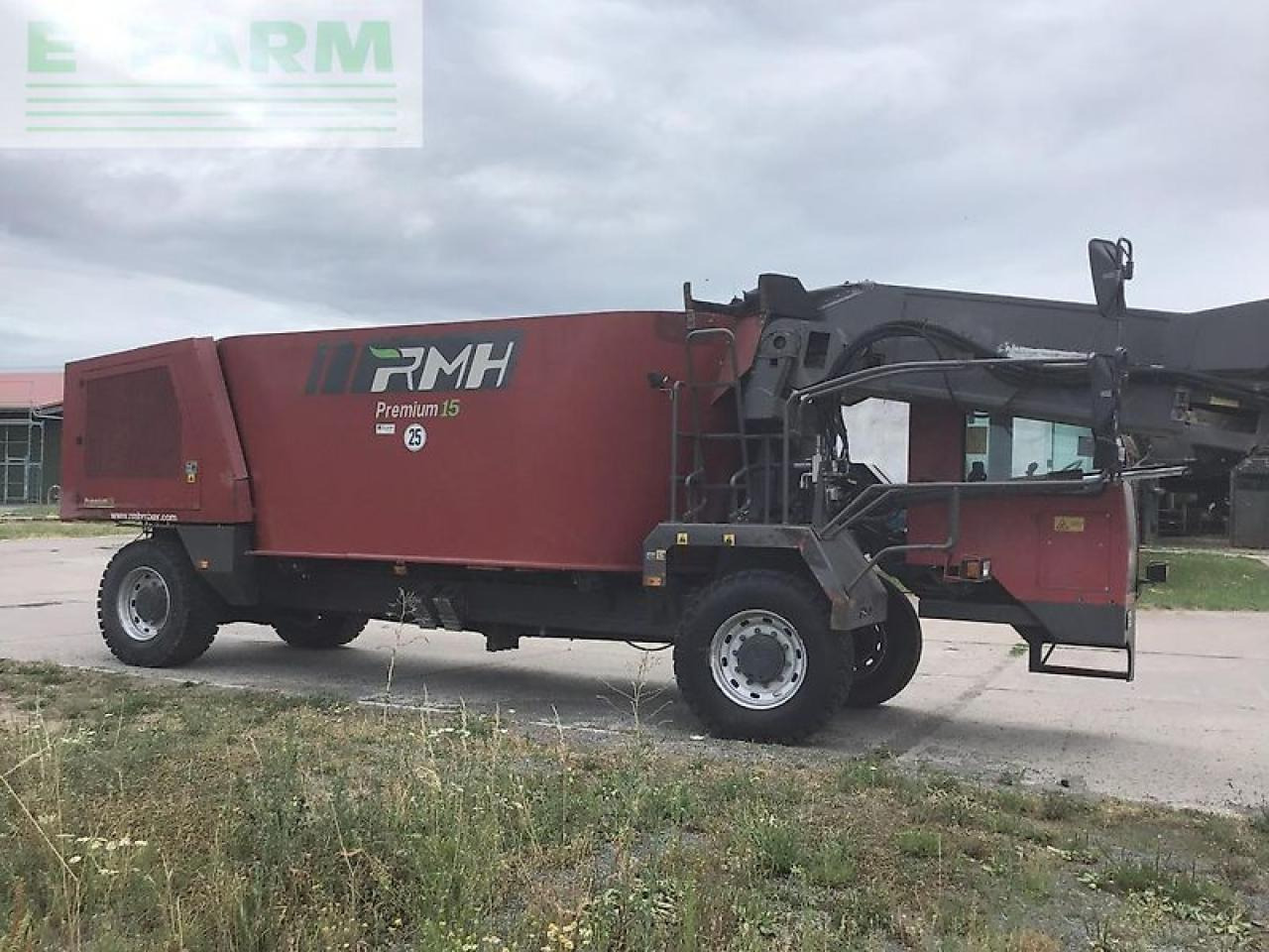 R.M.H. premium 15 - Stroj a zariadenia na chov hospodárskych zvierat: obrázok 2 R.M.H. premium 15 - Stroj a zariadenia na chov hospodárskych zvierat: obrázok 2