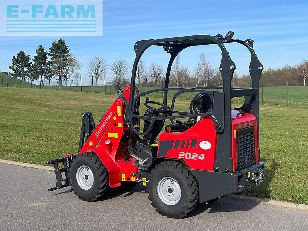 Schäffer 2024 - Mini rýpadlo: obrázok 2 Schäffer 2024 - Mini rýpadlo: obrázok 2