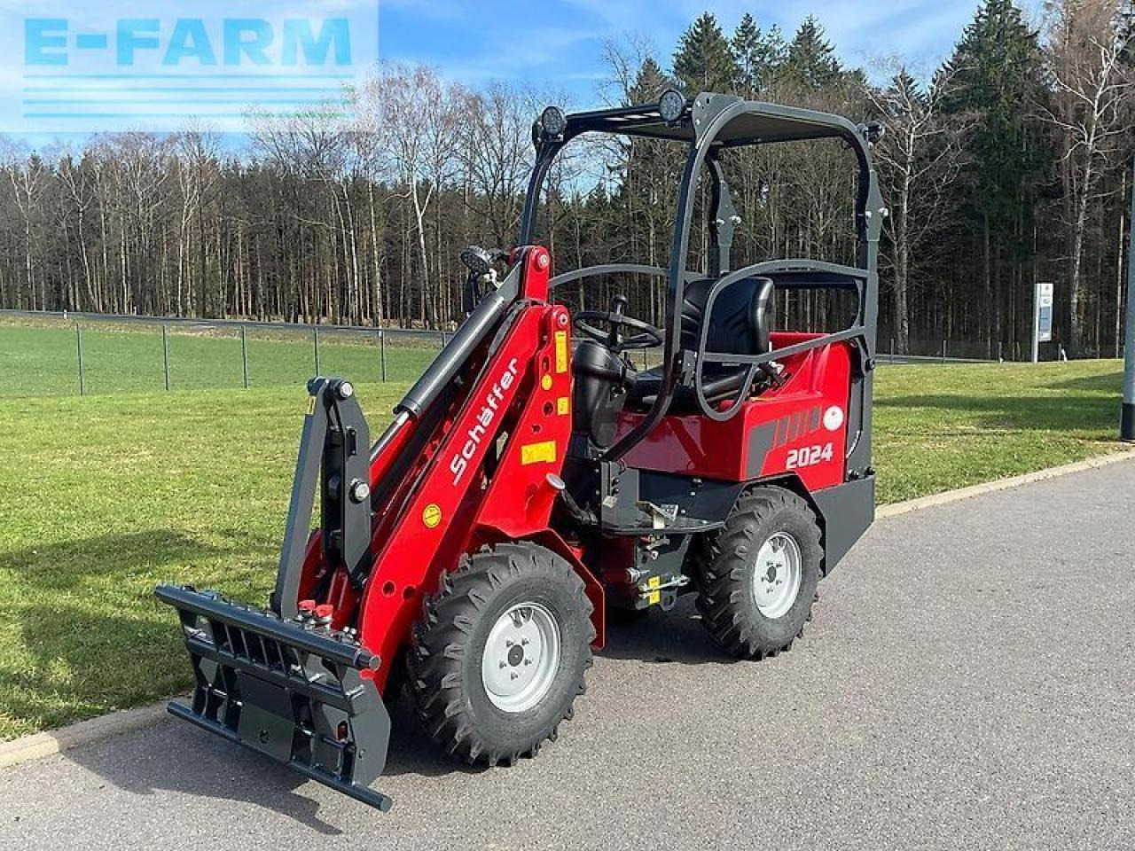 Schäffer 2024 - Mini rýpadlo: obrázok 3 Schäffer 2024 - Mini rýpadlo: obrázok 3