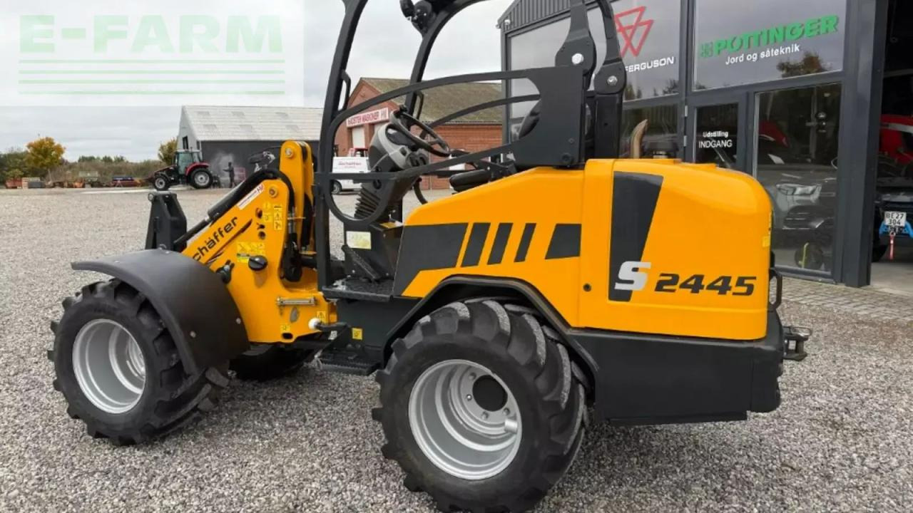 Schäffer 2445s leasing kr 3.057,- - Mini rýpadlo: obrázok 3 Schäffer 2445s leasing kr 3.057,- - Mini rýpadlo: obrázok 3