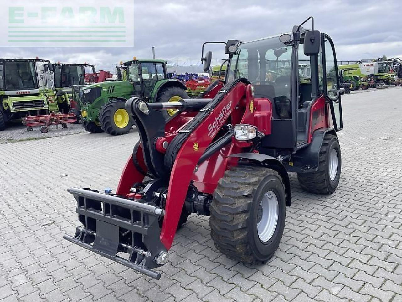 Schäffer 4670 z radlader - Mini rýpadlo: obrázok 4 Schäffer 4670 z radlader - Mini rýpadlo: obrázok 4