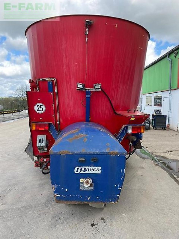 Siloking selbstfahrer 16m³ mit neuem motor - Stroj a zariadenia na chov hospodárskych zvierat: obrázok 4 Siloking selbstfahrer 16m³ mit neuem motor - Stroj a zariadenia na chov hospodárskych zvierat: obrázok 4
