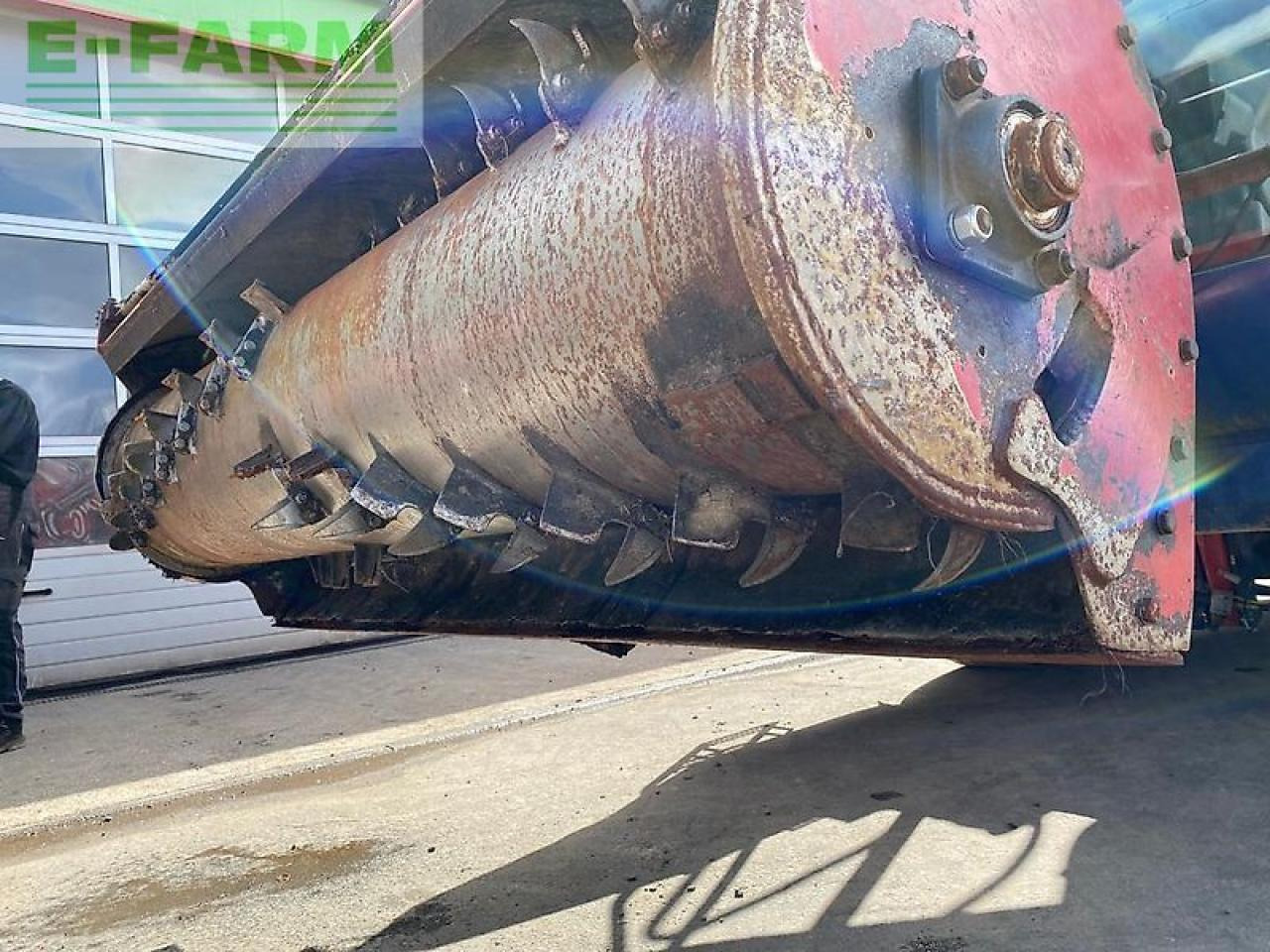 Siloking selbstfahrer 16m³ mit neuem motor - Stroj a zariadenia na chov hospodárskych zvierat: obrázok 2 Siloking selbstfahrer 16m³ mit neuem motor - Stroj a zariadenia na chov hospodárskych zvierat: obrázok 2