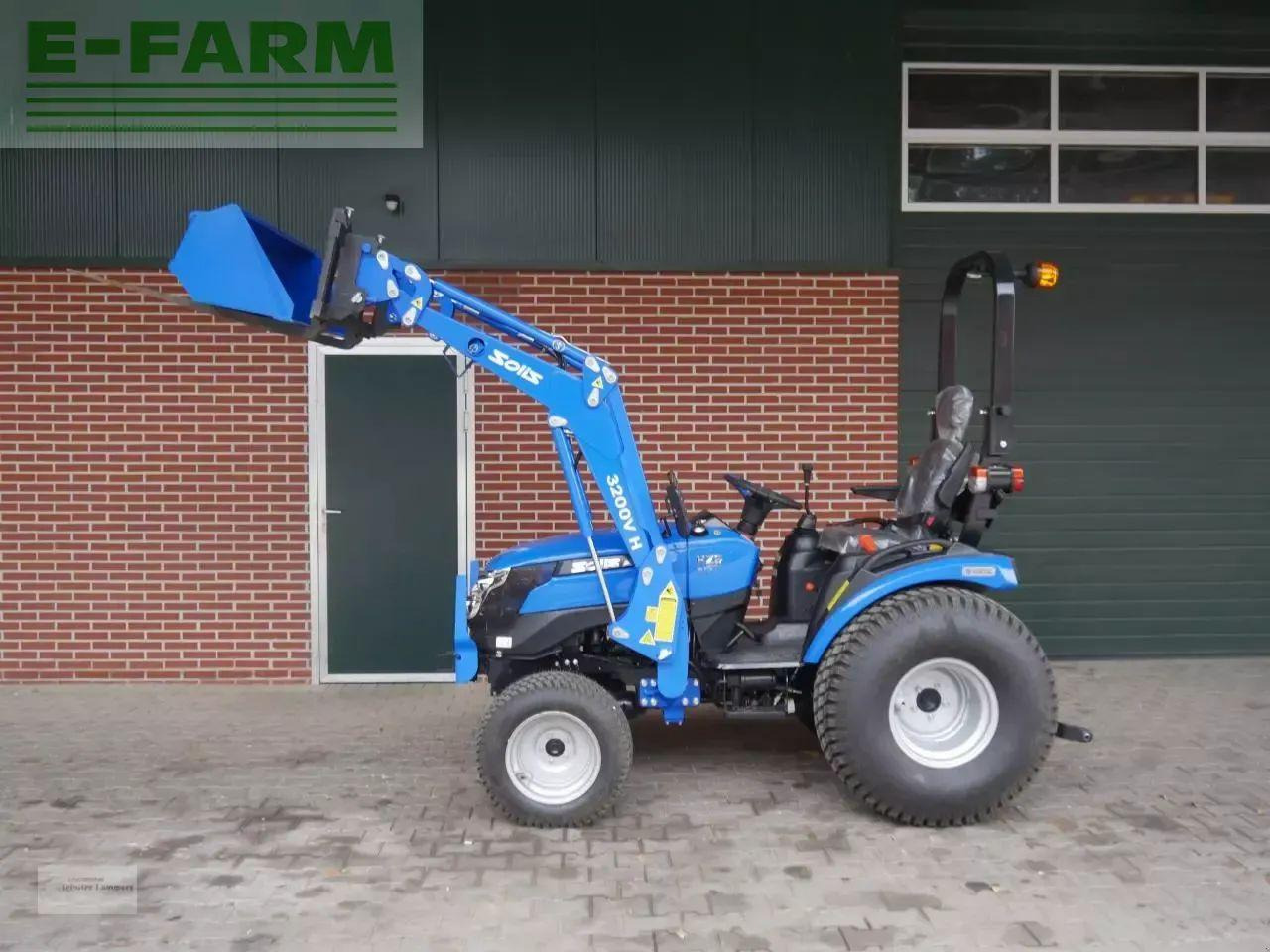 Solis 26 hst + frontlader - Traktor: obrázok 5 Solis 26 hst + frontlader - Traktor: obrázok 5