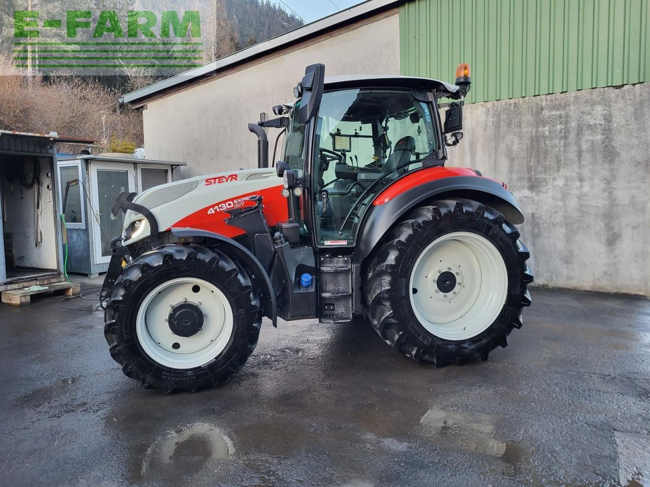 Steyr 4100 expert cvt CVT - Traktor: obrázok 2 Steyr 4100 expert cvt CVT - Traktor: obrázok 2