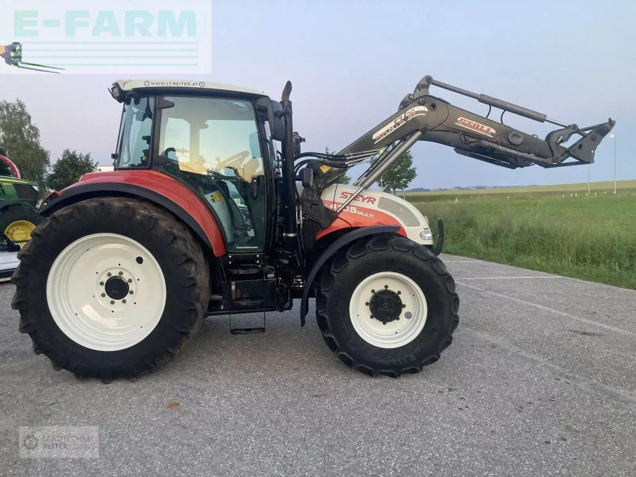 Steyr 4105 multi profi - Traktor: obrázok 2 Steyr 4105 multi profi - Traktor: obrázok 2